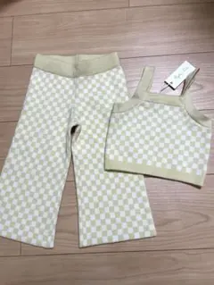 チェック柄　ニット　ノースリーブトップスとパンツセット