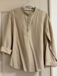 ベージュ ストライプ 長袖シャツ