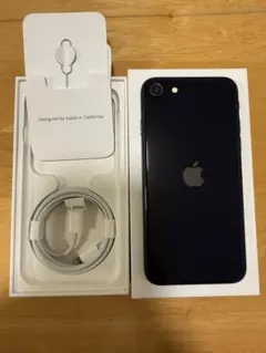 Apple iPhone SE (第3世代)箱、ケーブル付き