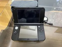 【ソフト4本、充電ケーブル、ケース付き！】New Nintendo 3DS LL