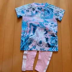 adidas タイダイ柄 Tシャツ & レギンス セット