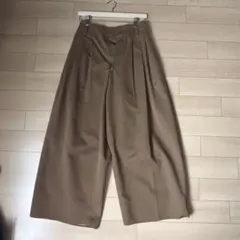 GU and beautiful people ワイドパンツ ブラウン