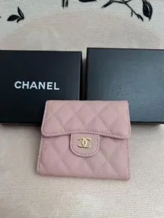CHANEL シャネル クラシック フラップ 二つ折財布 キャビアスキン