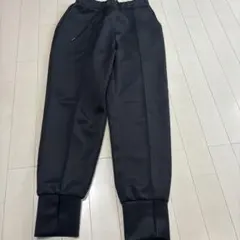 chocol raffineフロントスリットジョガーパンツ 黒