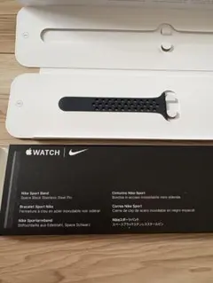 【新品未使用】Apple Watch シリーズ7 Nikeスポーツバンド