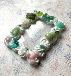 ホイップデコ　硬質トレカケース　写真入れ　緑　クマ　ハンドメイド