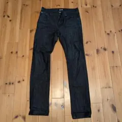 BEAMS ダークデニム スリムフィットパンツ