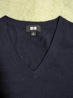 UNIQLO/ユニクロ エクストラファインメリノVネックセーター M