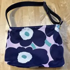 marimekko Unikko ショルダーバッグ　フィンランドにて購入のサムネイル