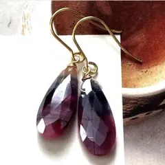 1点作品☺︎ ロングペアシェイプルビーピアス イヤリングに変更可能