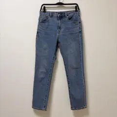 【GU】スリムテーパードアンクルジーンズ