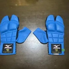 ミズノ　空手　防具　拳サポリバーシブル　『Mサイズ』