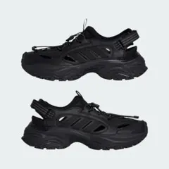 adidas スニーカーサンダル