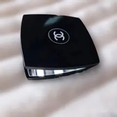 Chanel コンパクトミラー 黒