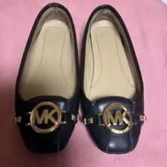 マイケルコース　パンプスのサムネイル