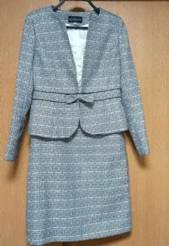 レディースセレモニースーツ　フォーマルスーツ　セットアップ　11号