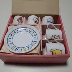 ✩レア品✩ サンリオキャラクター ✩デミタスカップ＆ソーサーセット