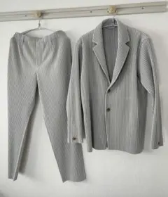 HOMME PLISSE ISSEY MIYAKE プリーツ セットアップのサムネイル