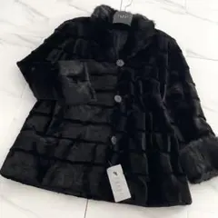 Max Mara ファーコート 本毛皮 黒 ベージュ ショート丈 AA684 - メルカリ
