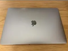 【訳あり】MacBook Pro 15インチ2016 i7/16GB外部出力OK