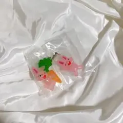 めじるしアクセサリー　ノンタン　うさぎさん　ガチャガチャ