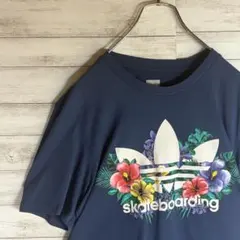 アディダス　花柄　フラワー　adidas Tシャツ ネイビー　トレフォイルロゴ