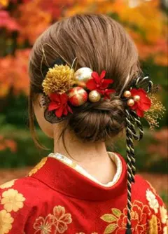 即日発送♥再販●成人式髪飾り和風ヘアアクセサリー 赤金