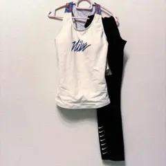 【新品未使用タグ付き】ナイキ　スイムウェア　上下セット