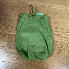PRADA 巾着 ポーチ ナイロン グリーンのサムネイル