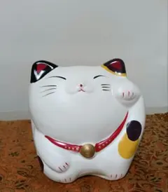 値下げ　招き猫　置物　縁起物　蚊取り線香　インテリア　猫　未使用品のサムネイル