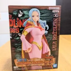 【未開封】ワンピース DXF ネフェルタリ・ビビ フィギュアのサムネイル