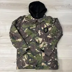 DC SHOE CO USA 迷彩ジャケット