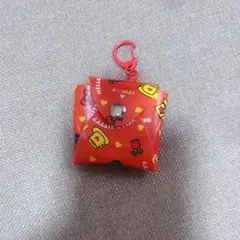 サンリオキャラクターズみ～つけた！ミニスクエアケース キーホルダー　ハローキティ