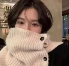 ニット　スヌード　マフラー　ネックウォーマー　ベージュ　韓国　防寒　おしゃれ