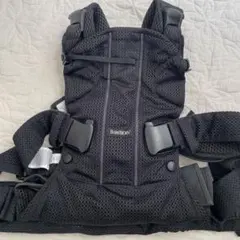 BABYBJORN ベビーキャリア ONE KAI 抱っこ紐 メッシュ ブラックのサムネイル
