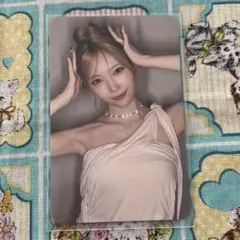 マユカ　ラキドロ　トレカ　new emotion niziu にゅーえも