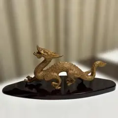 ドラゴンの金属彫刻 - メルカリ