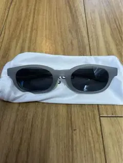 eye c u TXL サングラス PHINGERIN