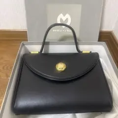 極美品】mila schon がま口フォーマルハンドバッグ ラウンドシルエット