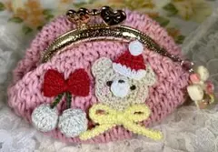 ピンクのがま口財布 クマサンタ