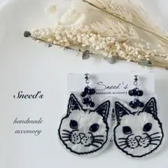 ▪importキャットチャーム×ファルファーレビーズピアス／イヤリング数点のみ