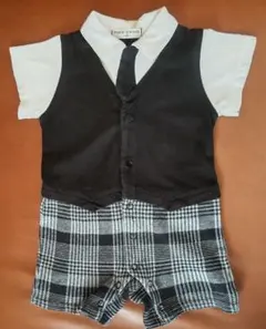 ロンパーススーツ　セレモニーロンパース　ベビースーツ　冠婚葬祭　誕生日