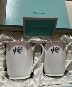 Tiffany & Co. Tulips 花瓶 フラワーベース - メルカリ