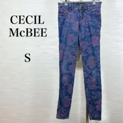 CECIL MCBEE セシルマクビー　パンツ　S 花柄 美品のサムネイル