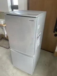 美品中古★SHARP 137L 冷蔵庫【SJ-D14F-W】 SHARP 中古/美品/LGA-SJD14FW/冷蔵庫/2020年式/137L/SHARP/SJ