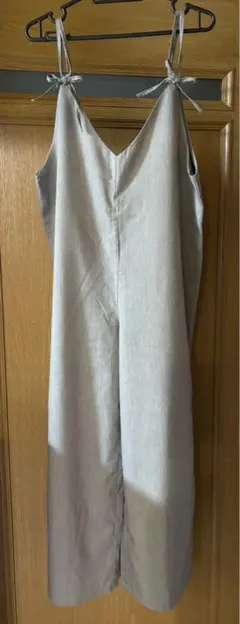 オールインワン　サロペットのサムネイル