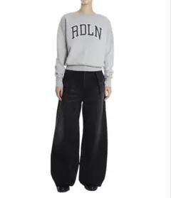 RhodolirioN Crew Neck Sweatshirtのサムネイル