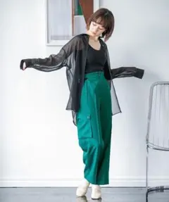 JEANASIS サイドカットアウトフラップポケットパンツのサムネイル