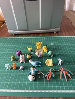 ポケモン ミニフィギュアセット 18体