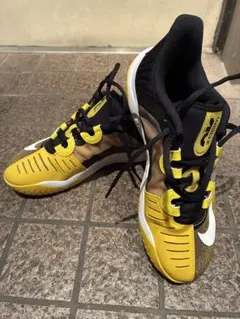 NIKE エアズーム GP ターボ テニスシューズ ブラックイエロー 25cm NIKE エアズーム GP ターボ テニスシューズ ブラックイエロー 25cm